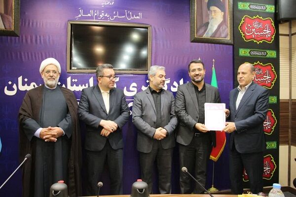 تحویل اسناد اراضی دولتی شهر گرمسار 